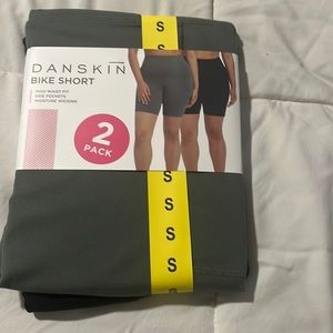 Danskin bike shorts